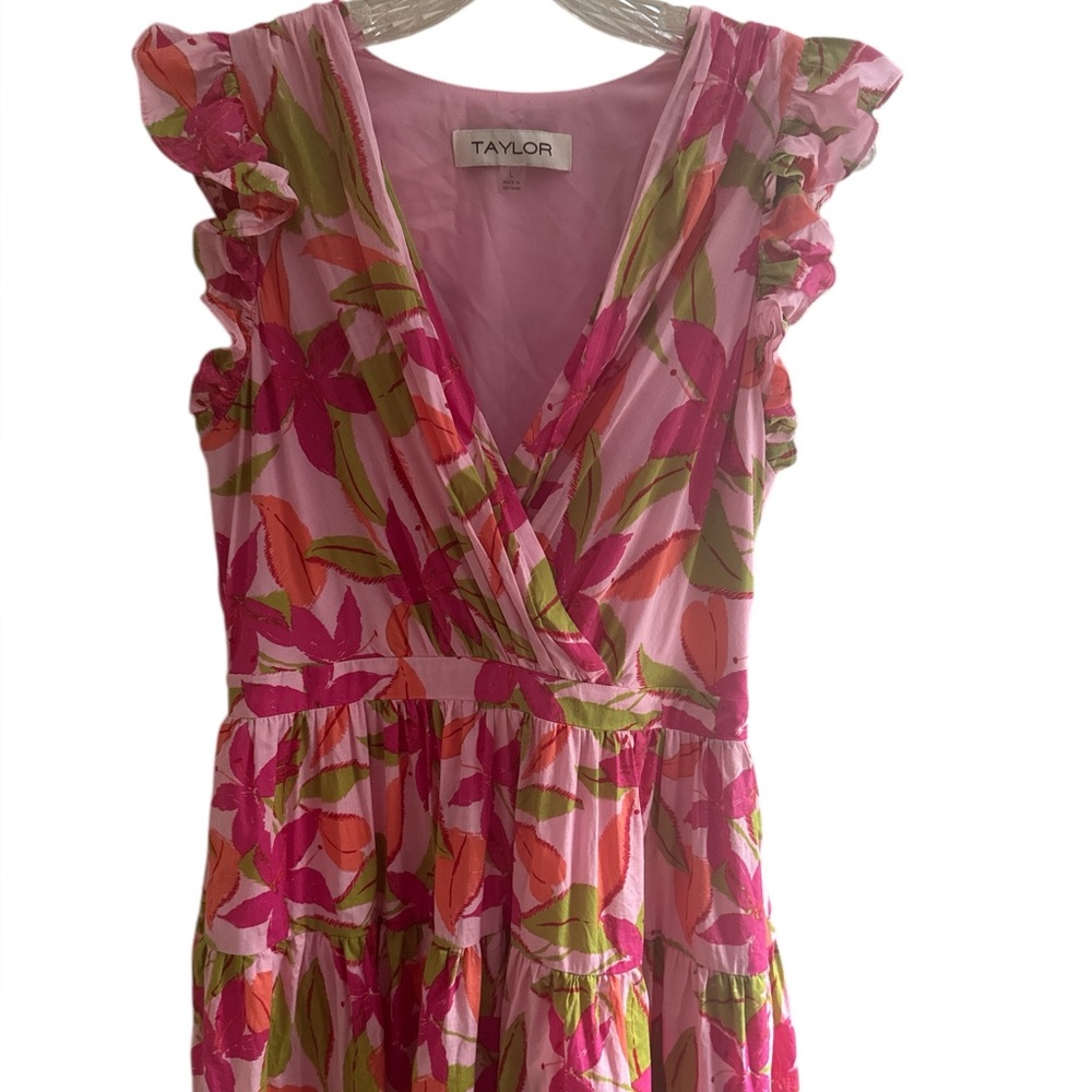 Taylor Pink and Green Sleeveless Lined Sundress V-Neck Sz‎ Large Flutter Sleeves